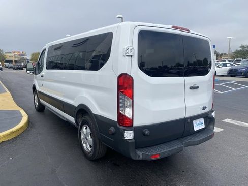 Used 2018 Ford Transit 350 XLT image 6