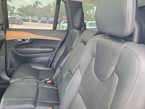 Used 2023 Volvo XC90 B6 Plus w/ Protection Package Premier AWD/4WD image 12