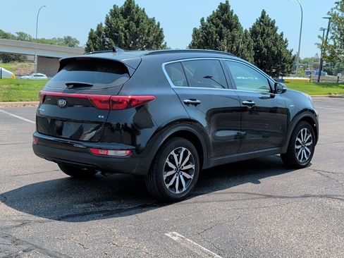 Used 2019 Kia Sportage EX w/ Option Group 040 AWD/4WD image 4