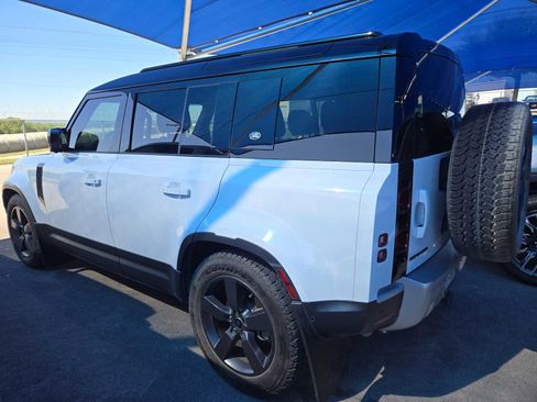 Used 2024 Land Rover Defender 110 S image 3