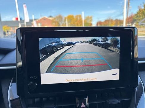 Certified 2023 Toyota Corolla LE image 14