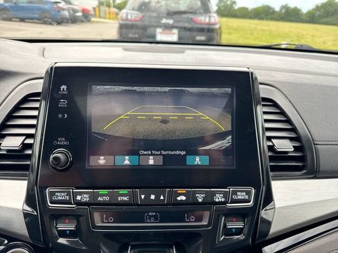 Used 2019 Honda Odyssey Elite image 15