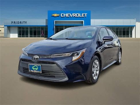 Used 2024 Toyota Corolla LE image 1