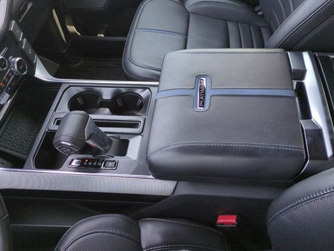 Used 2025 Ford F150 Platinum AWD/4WD image 32