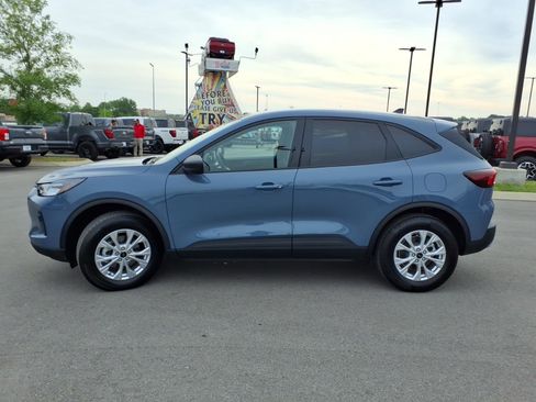 Used 2026 Ford Escape Active w/ Cold Weather Package AWD/4WD image 6