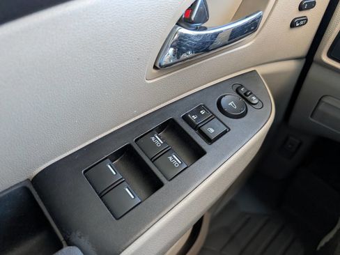 Used 2016 Honda Odyssey Touring image 23