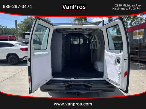 Used 2014 Ford E-150 and Econoline 150 image 12