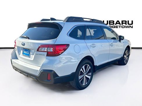 Used 2019 Subaru Outback 2.5i Limited image 7