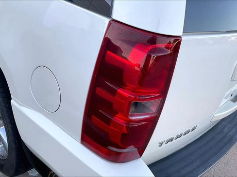 Used 2011 Chevrolet Tahoe LTZ image 28