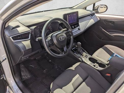 Used 2024 Toyota Corolla LE FWD image 10