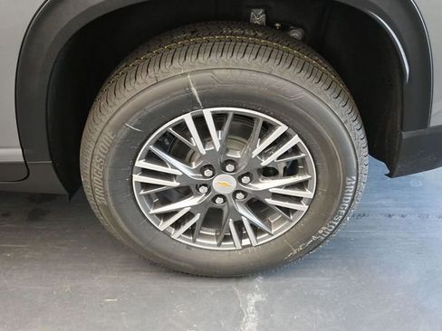 New 2026 Chevrolet Traverse LT w/ LPO, Floor Liner Package image 13