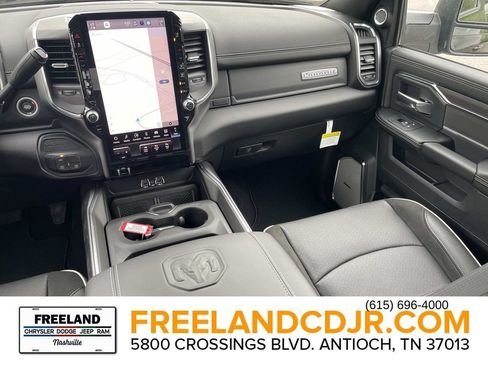 New 2026 RAM 2500 Laramie AWD/4WD image 14
