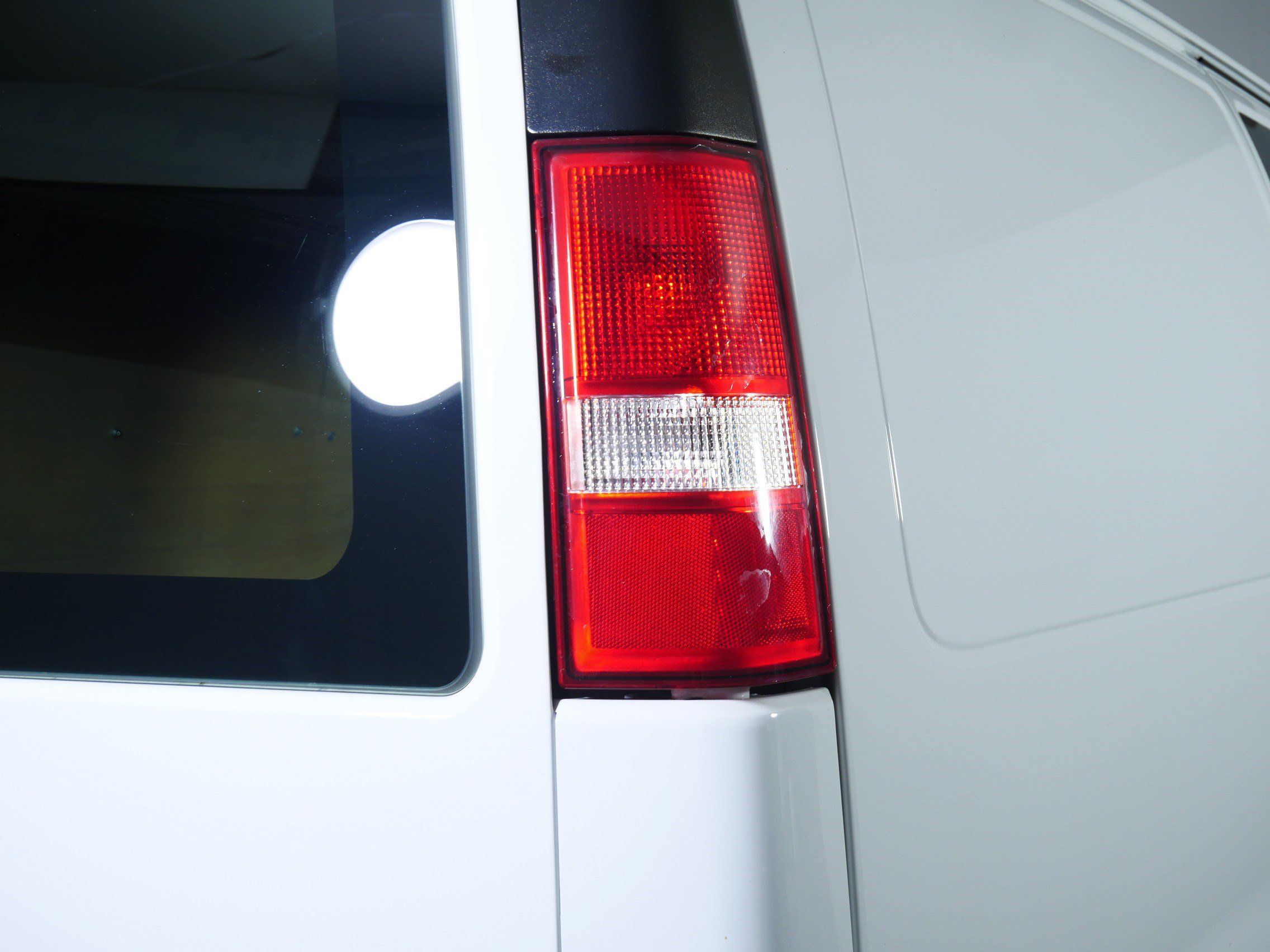 Used 2019 GMC Savana 2500 w/ Driver Convenience Package RWD image 17