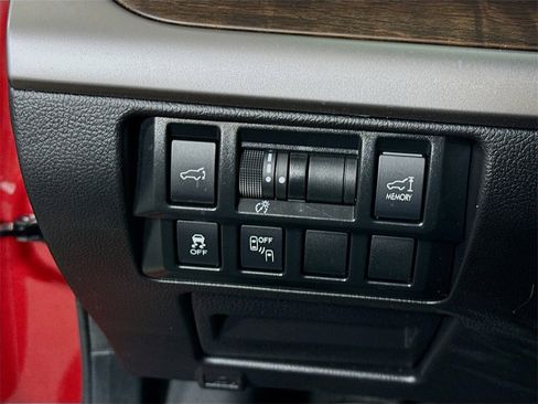 Used 2016 Subaru Outback 2.5i Limited w/ Popular Package #4 image 17