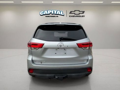 Used 2019 Toyota Highlander Plus image 4