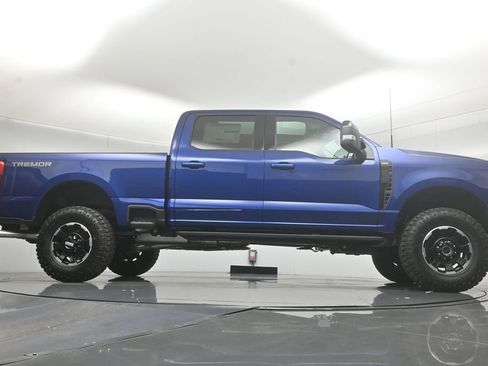 New 2026 Ford F250 Lariat w/ Tremor Off-Road Package image 3