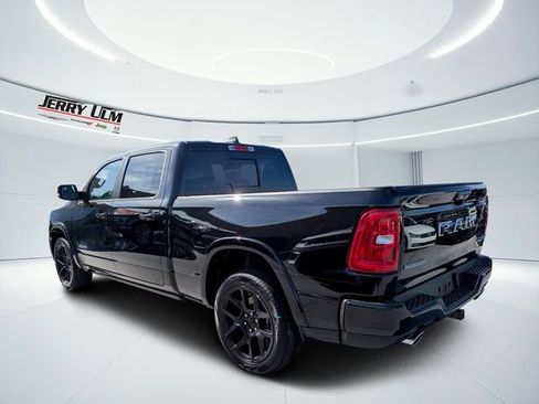 New 2026 RAM 1500 Laramie AWD/4WD image 5