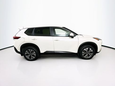 Used 2023 Nissan Rogue SV image 10