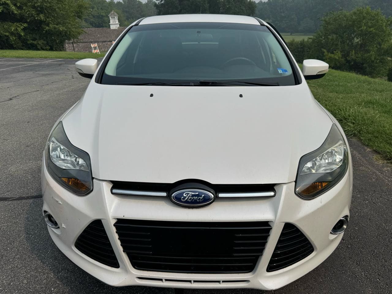 Used 2014 Ford Focus Titanium FWD image 22