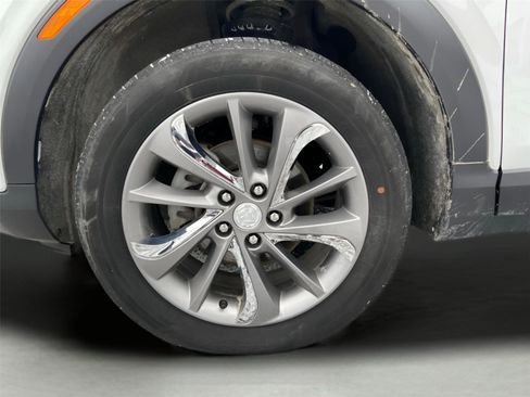 Used 2022 Buick Encore GX Essence w/ Experience Buick Package image 14