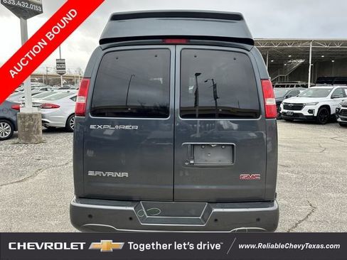 Used 2019 GMC Savana 2500 Extended RWD image 4