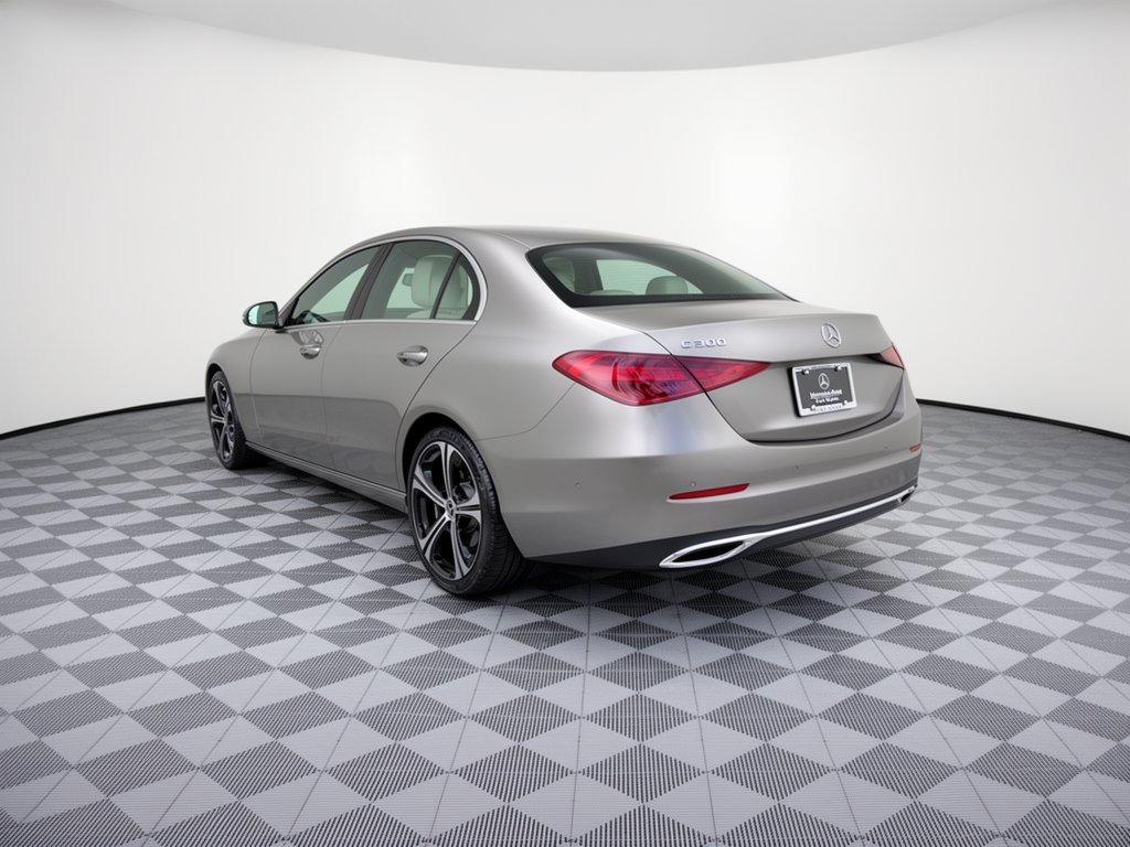 Used 2023 Mercedes-Benz C 300 Sedan image 3