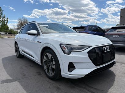 Used 2021 Audi e-tron Premium w/ Convenience Plus Package