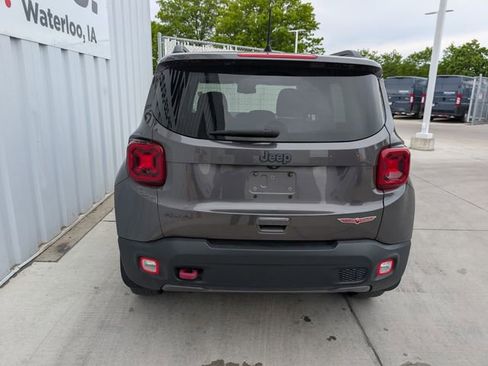 Used 2021 Jeep Renegade Trailhawk w/ Sun & Sound Group AWD/4WD image 14