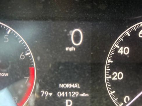 Used 2025 Honda CR-V EX image 11