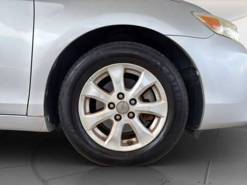 Used 2011 Toyota Camry LE w/ LE Extra-Value Pkg FWD image 23