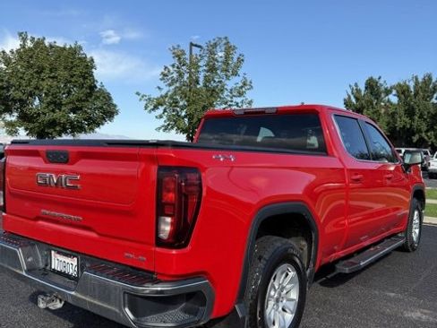 Used 2022 GMC Sierra 1500 SLE image 7
