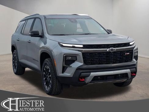 New 2026 Chevrolet Traverse Z71 w/ Enhanced Driving Package image 1