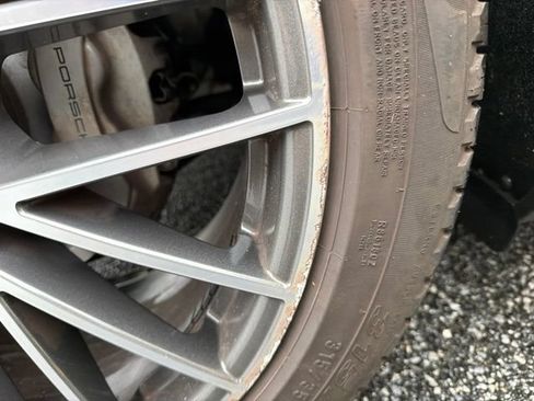 Used 2019 Porsche Cayenne S AWD/4WD image 15