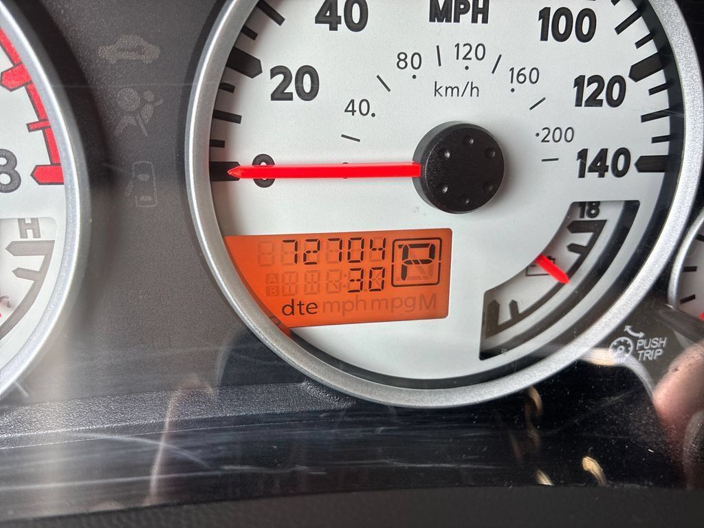 Used 2018 Nissan Frontier PRO-4X AWD/4WD image 16