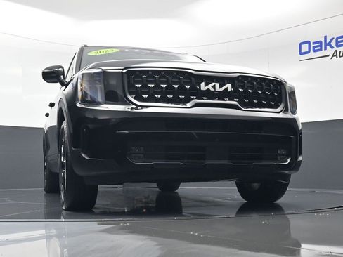 Certified 2024 Kia Telluride SX Prestige X-Line image 42