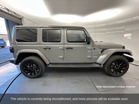 Used 2022 Jeep Wrangler Unlimited Sahara w/ Cold Weather Group image 7