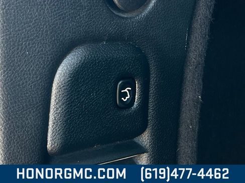 Used 2019 Dodge Durango GT image 27