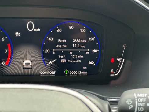 New 2026 Acura Integra image 25