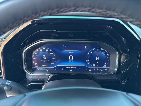 Used 2023 Chevrolet Silverado 1500 ZR2 image 23