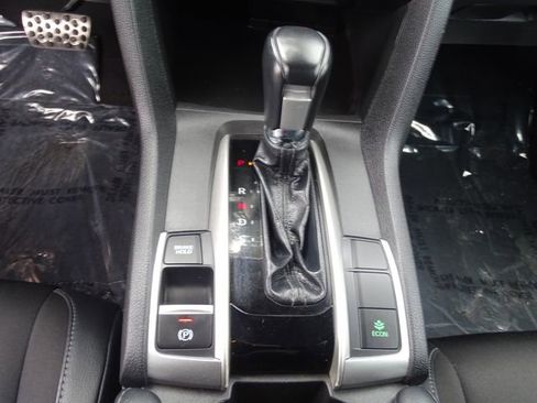 Used 2021 Honda Civic Sport image 12