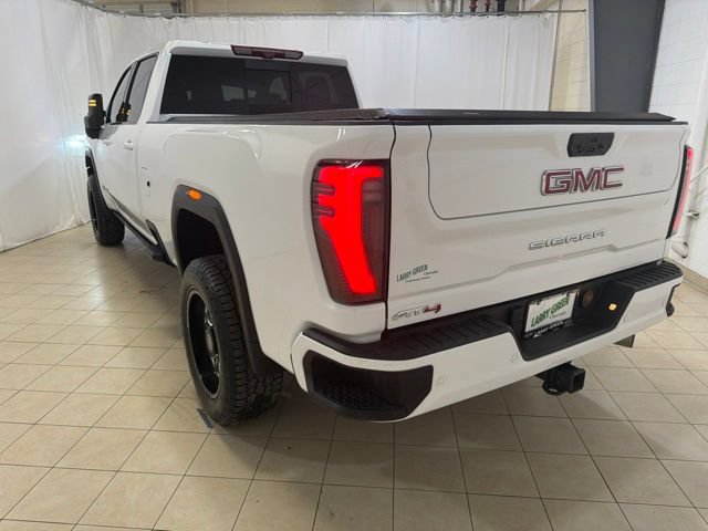 Used 2024 GMC Sierra 3500 AT4 w/ AT4 Premium Plus Package AWD/4WD image 4