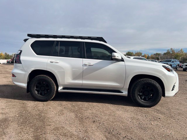 Used 2023 Lexus GX 460 w/ Black Line Special Edition AWD/4WD image 6