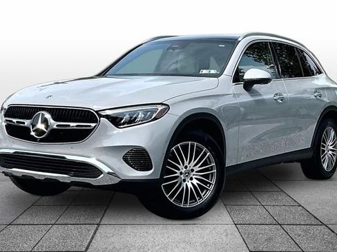 Certified 2026 Mercedes-Benz GLC 300 4MATIC image 4