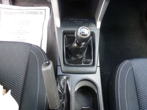 Used 2016 Subaru Forester 2.5i AWD/4WD image 21