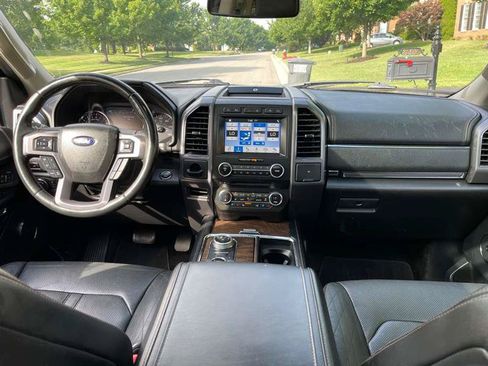 Used 2018 Ford Expedition Max Platinum AWD/4WD image 21