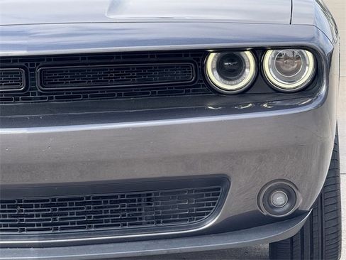 Used 2020 Dodge Challenger SXT w/ Blacktop Package image 7