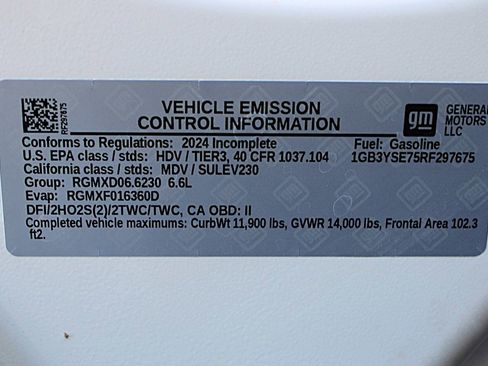 Used 2024 Chevrolet Silverado 3500 W/T w/ Snow Plow Prep Package image 39