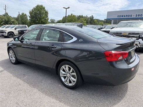 Used 2019 Chevrolet Impala LT w/ Sunroof and Spoiler Package FWD image 3