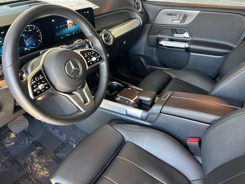 Certified 2022 Mercedes-Benz GLB 250 4MATIC image 10