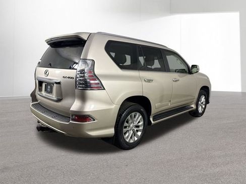 Used 2014 Lexus GX 460 w/ Premium Package image 38